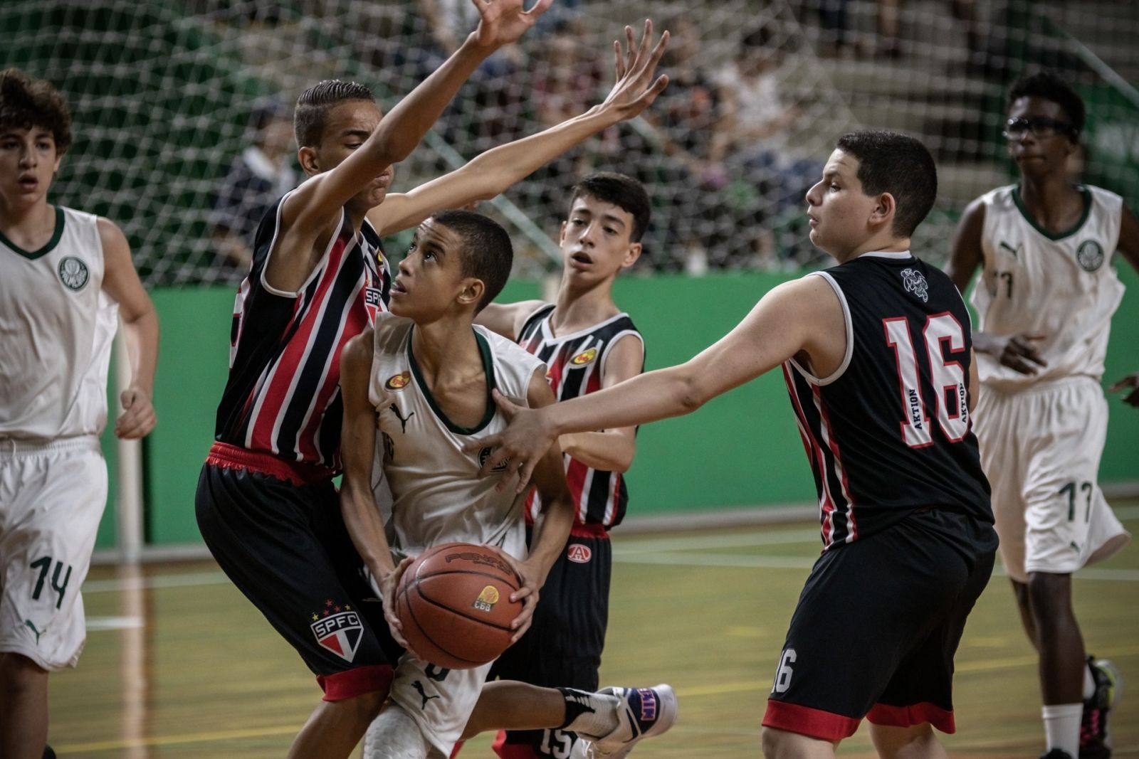 Caio Carlucci/Divulgação _ O Sub-13 do Verdão teve atuação segura diante do São Paulo