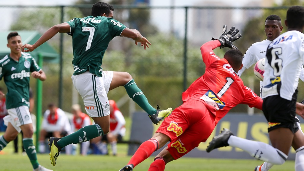 Fabio Menotti/Ag. Palmeiras/Divulgação_O atacante Airton marcou o segundo gol do Palmeiras da partida