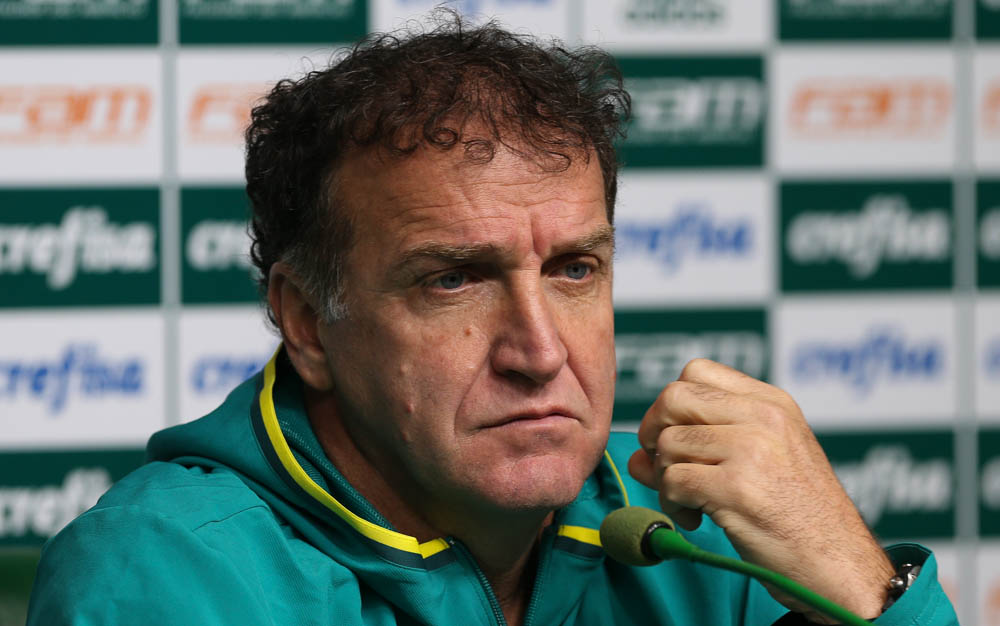 Cesar Greco/Ag.Palmeiras/Divulgação_Cuca concedeu entrevista coletiva nesta sexta-feira (09) na Academia de Futebol