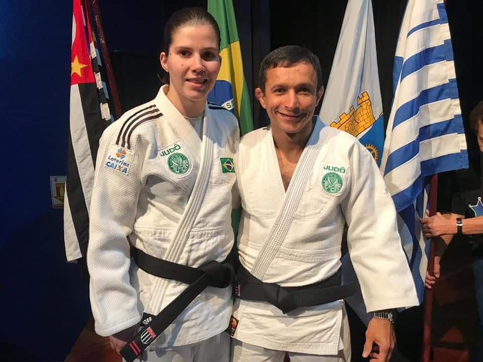 Divulgação _ A atleta recebeu neste ano o 2º Dan, graduação concedida aos judocas pelo tempo de faixa preta