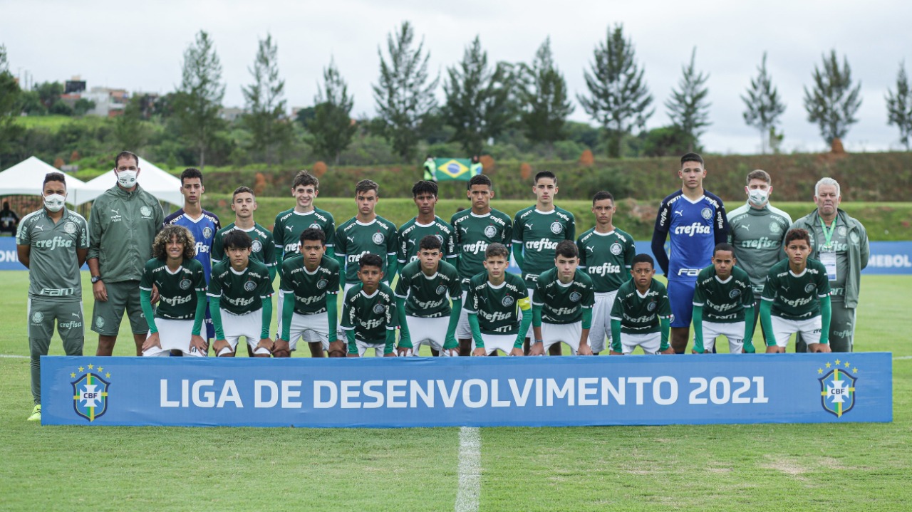 Palmeiras supera o Flamengo e conquista a Liga de desenvolvimento Sub-13 da CBF
