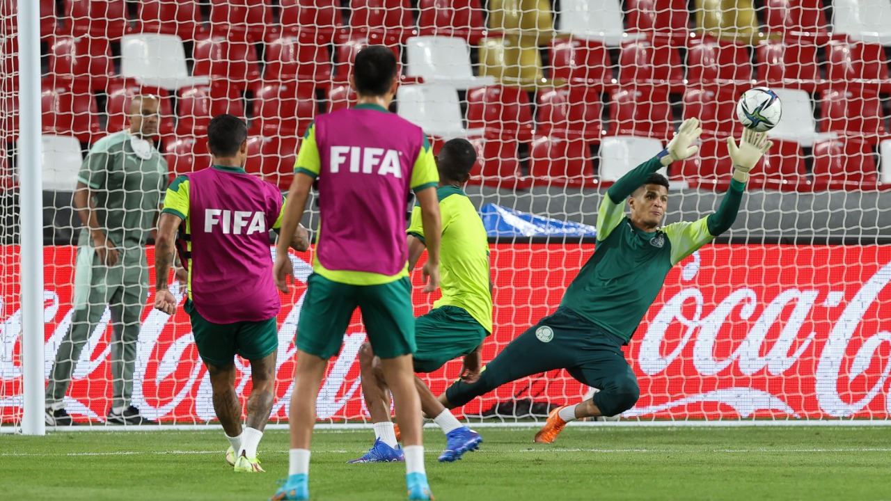 Abel comanda treino tático e encerra a preparação do Palmeiras para a final