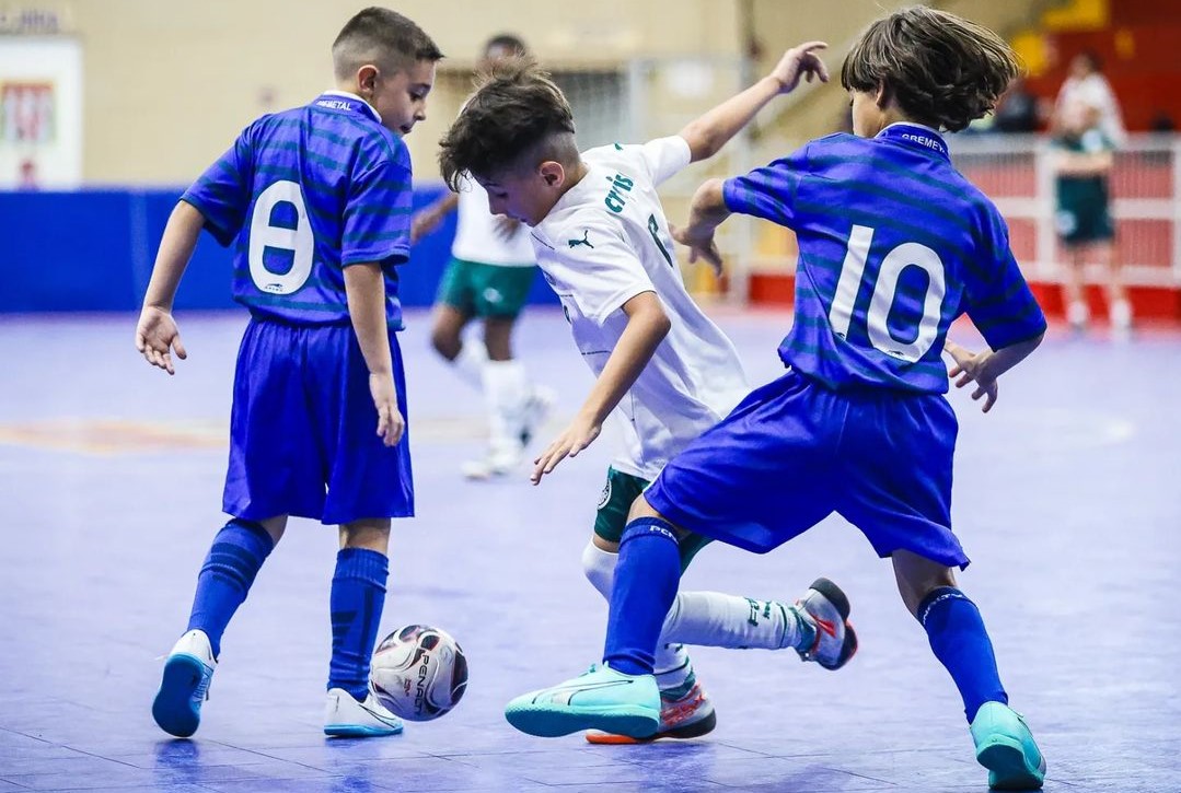 Quatro categorias de iniciação do futsal estão na final do Paulista; Verdão decide título com Quatro categorias de iniciação do futsal estão na final do Paulista; Verdão decide título com